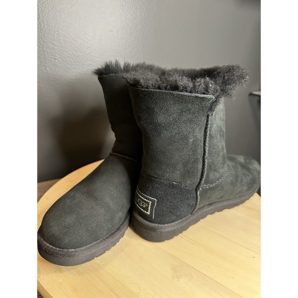 UGG Shoes - UGG BAILEY BUTTON BLING BLACK SWAROVSKI CRYSTAL BOOTS US 6/ EU 37/ UK 4.5